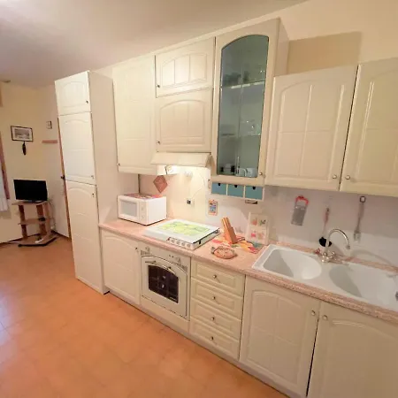 Miriam By Interhome * Μπιμπιόνε